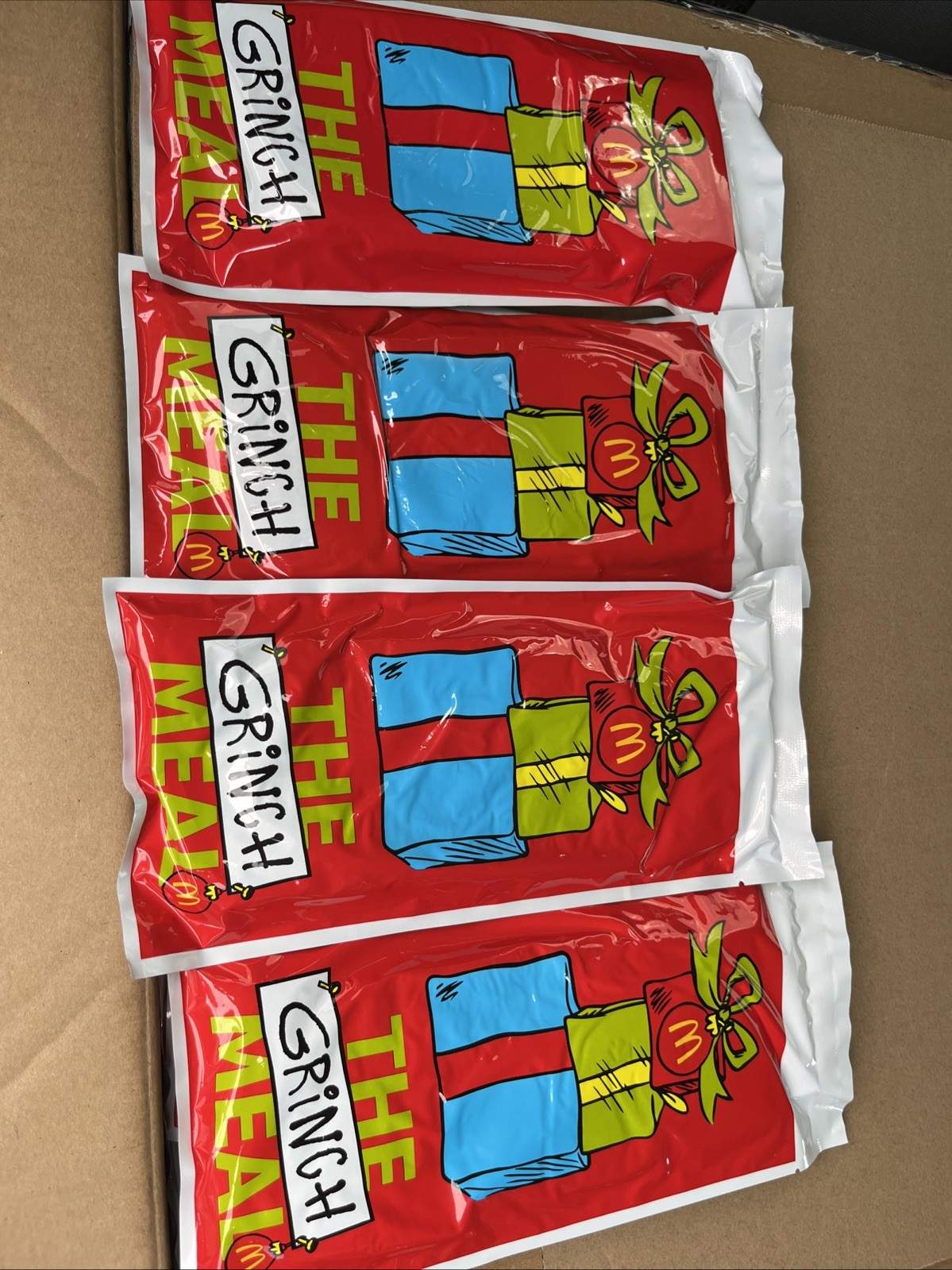 McDonalds 2025 Grinch Meal Socks- Complete Set(All 4 Colors) Sealed Now In Stock