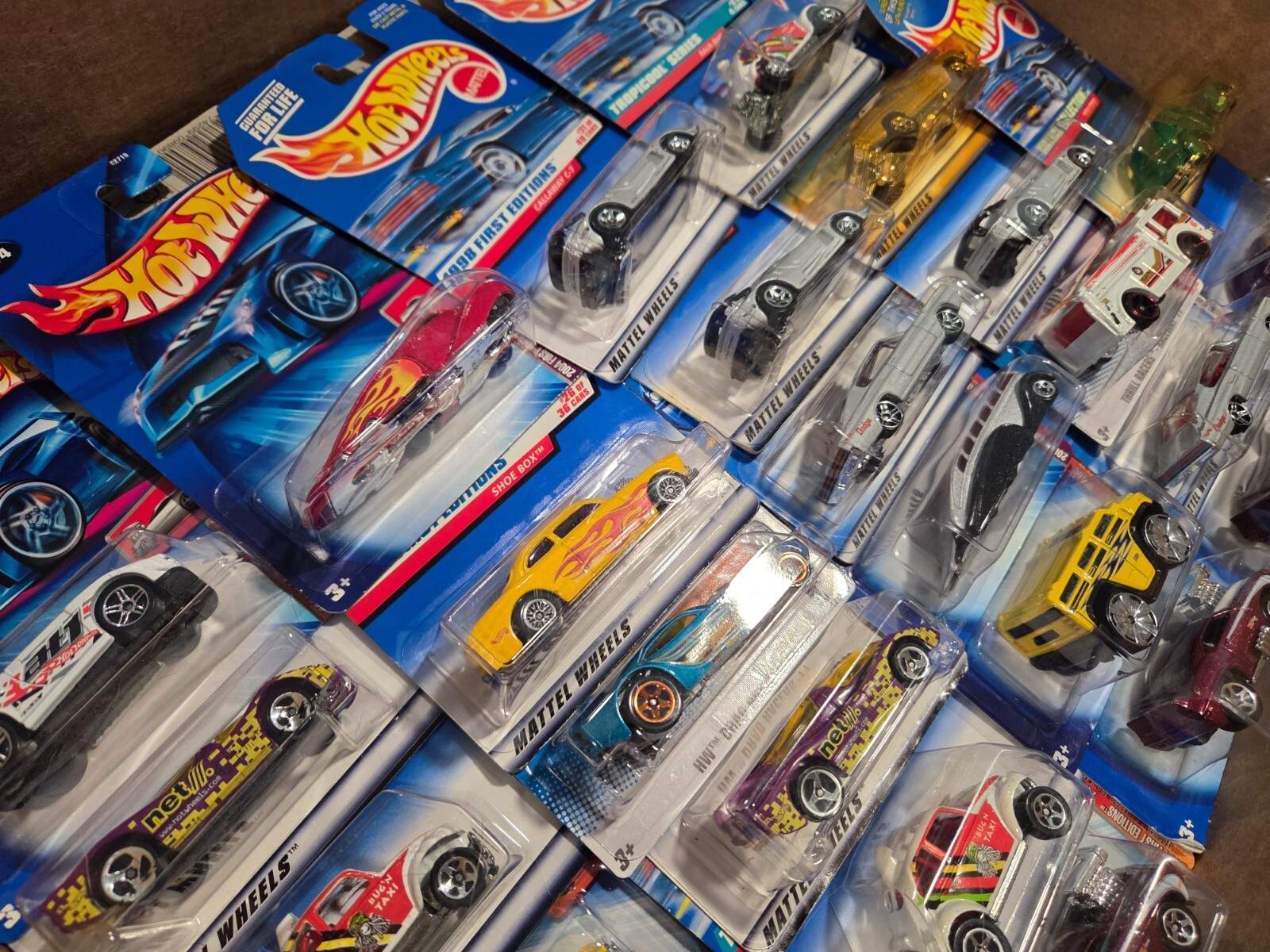 Hot Wheels – Mystery Lot of 15 Brand New Cars and Trucks from 1990s to Present
