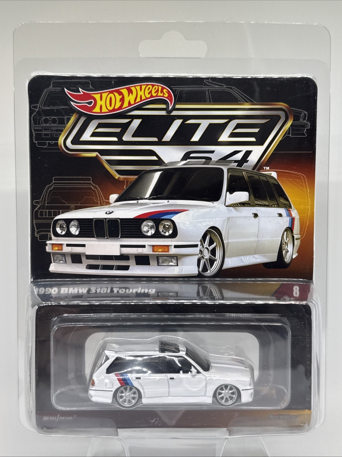 Hot Wheels Elite 64 #8 1990 BMW 318i Touring White 1:64 Diecast Real Rider HNJ60