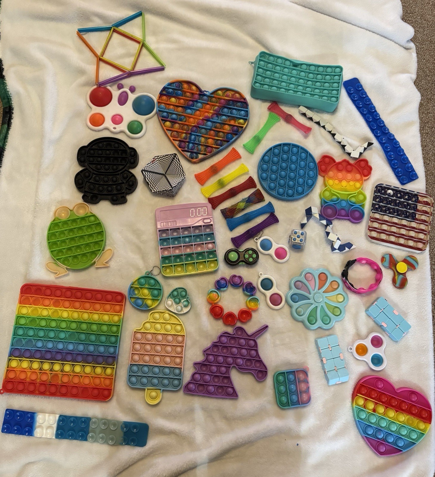 40+ Assorted Fidgets Fidget Toys for Kids