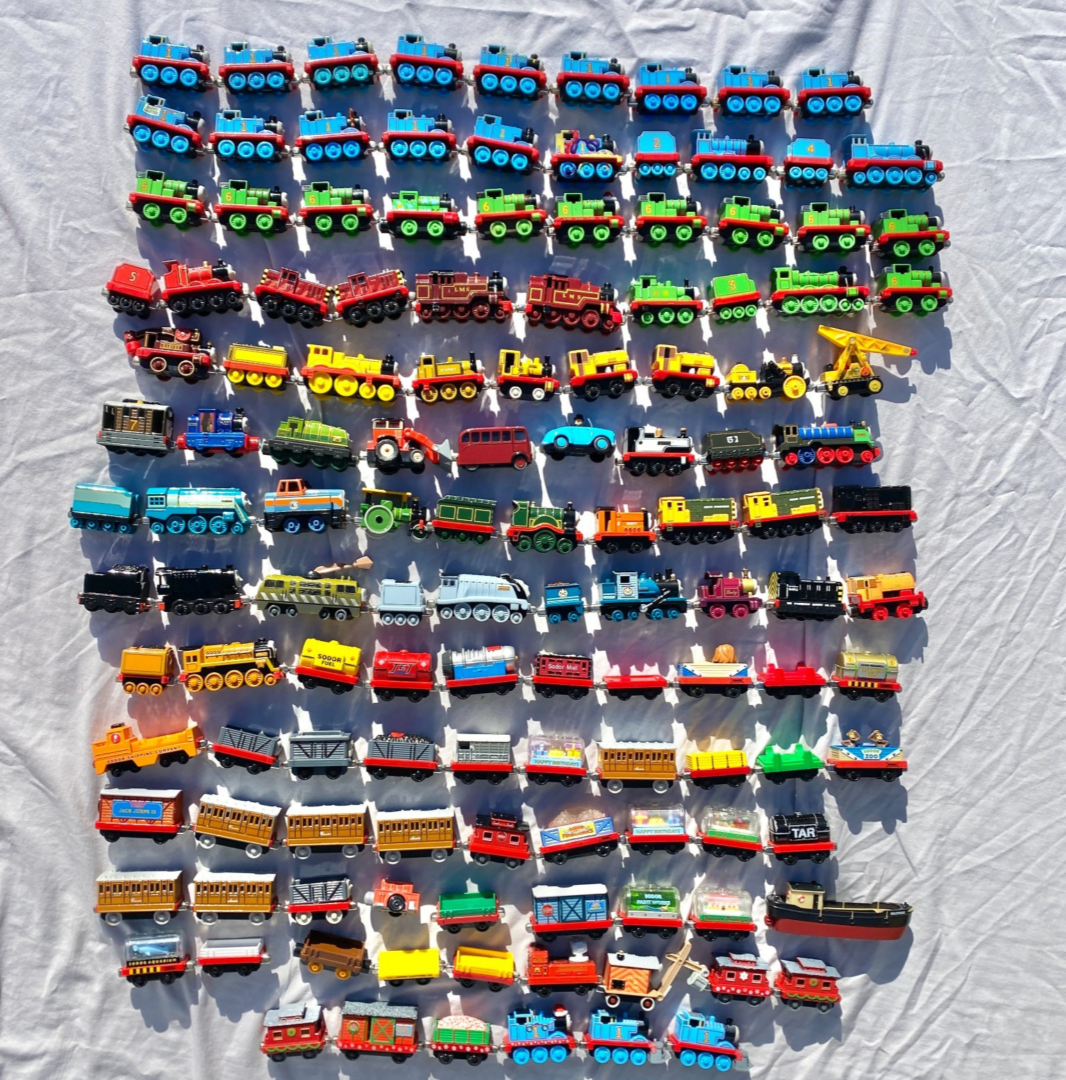 Thomas the Tank Engine & Friends Diecast Metal Trains / Cars -YOU PICK- (Desc)