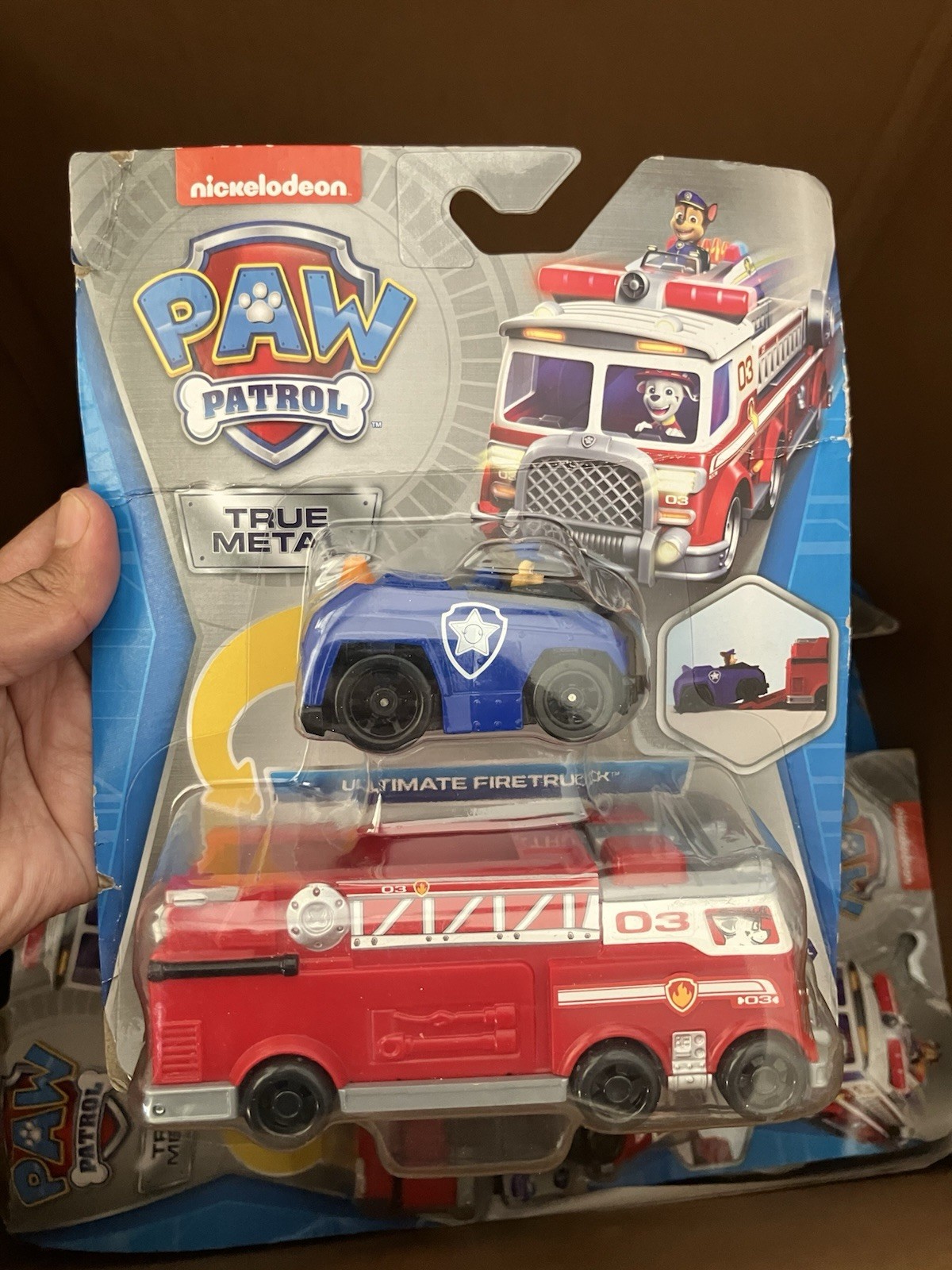 2022 PAW Patrol True Metal ULTIMATE FIRETRUCK Marshal & Chase Nickelodeon