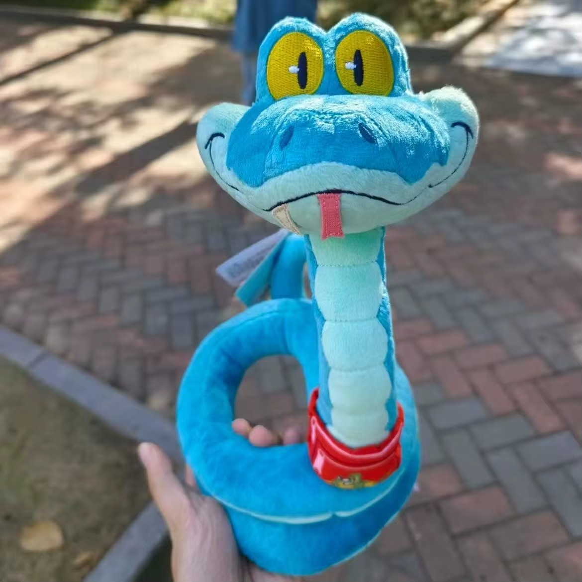 Disney Parks / Store Zootopia 2 Gary De’Snake 11″ Snake Plush In Hand 55cm