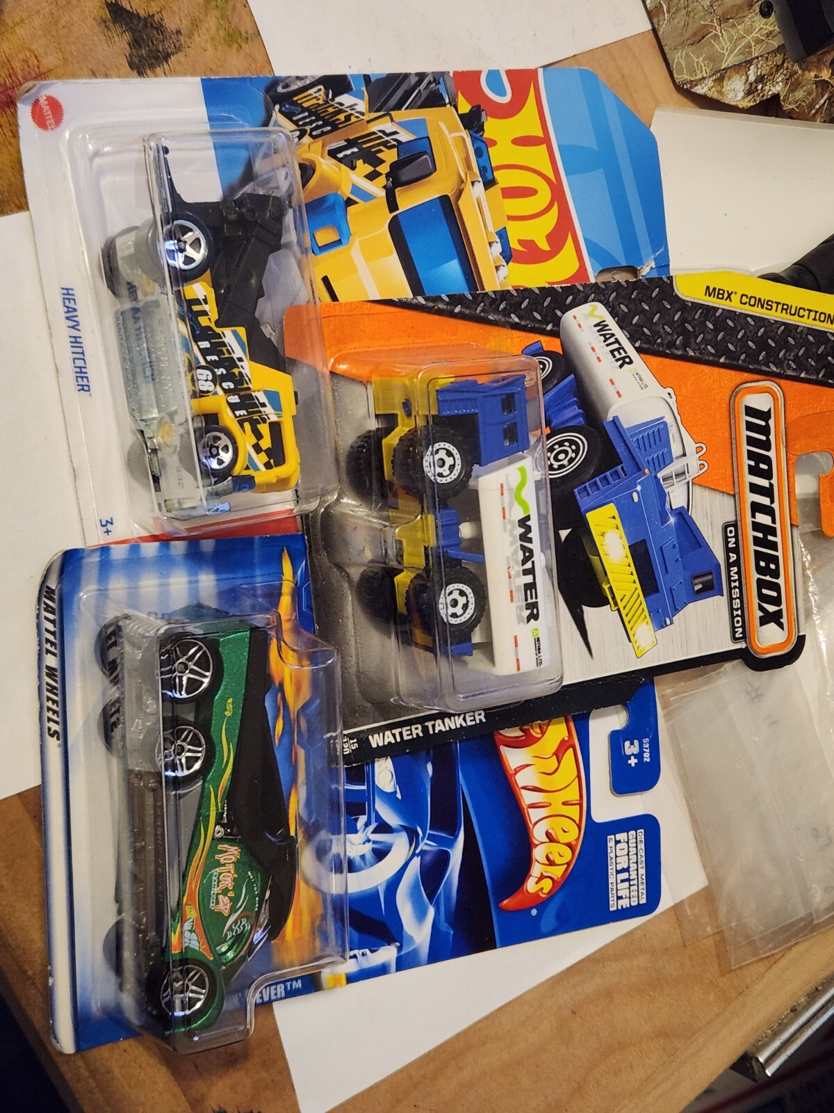 hot wheels/matchbox CITY tow trucks flatbed tankers