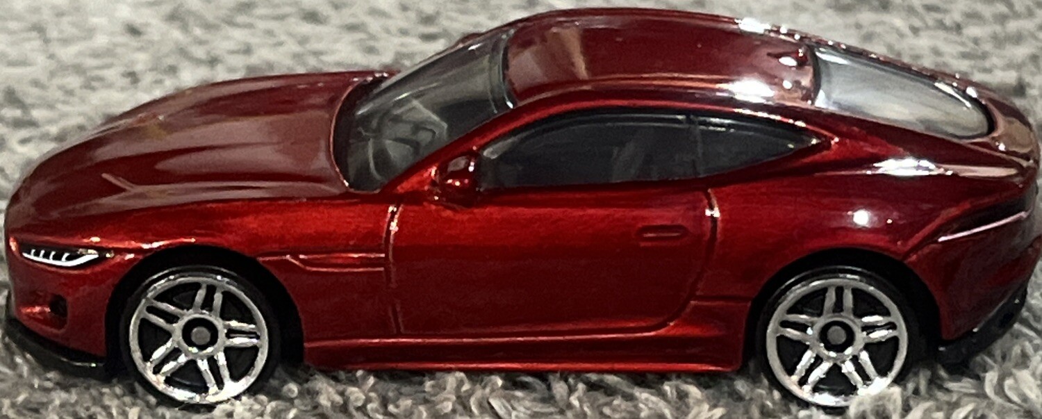 Hot Wheels 2020 Jaguar F Type, Burgundy, Loose
