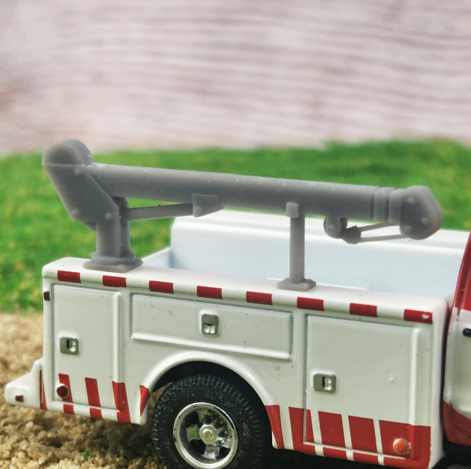 1:64 Scale 3D Printed Utility Body Crane Stationary for Greenlight M2 Auto World