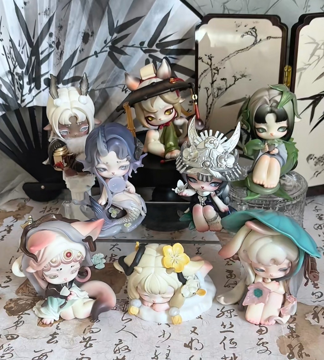 TOPTOY NINIMO Seasonal Whispers in the Clouds Series Figure Confirmed Blind Box