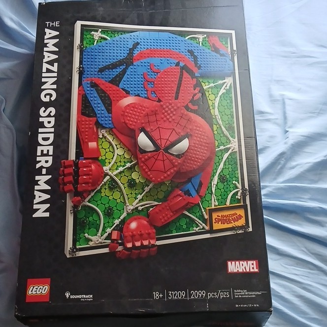 LEGO The Amazing Spider-Man 31209 Art Spider-Man Set 2099 Pieces 18+ Soundtrack
