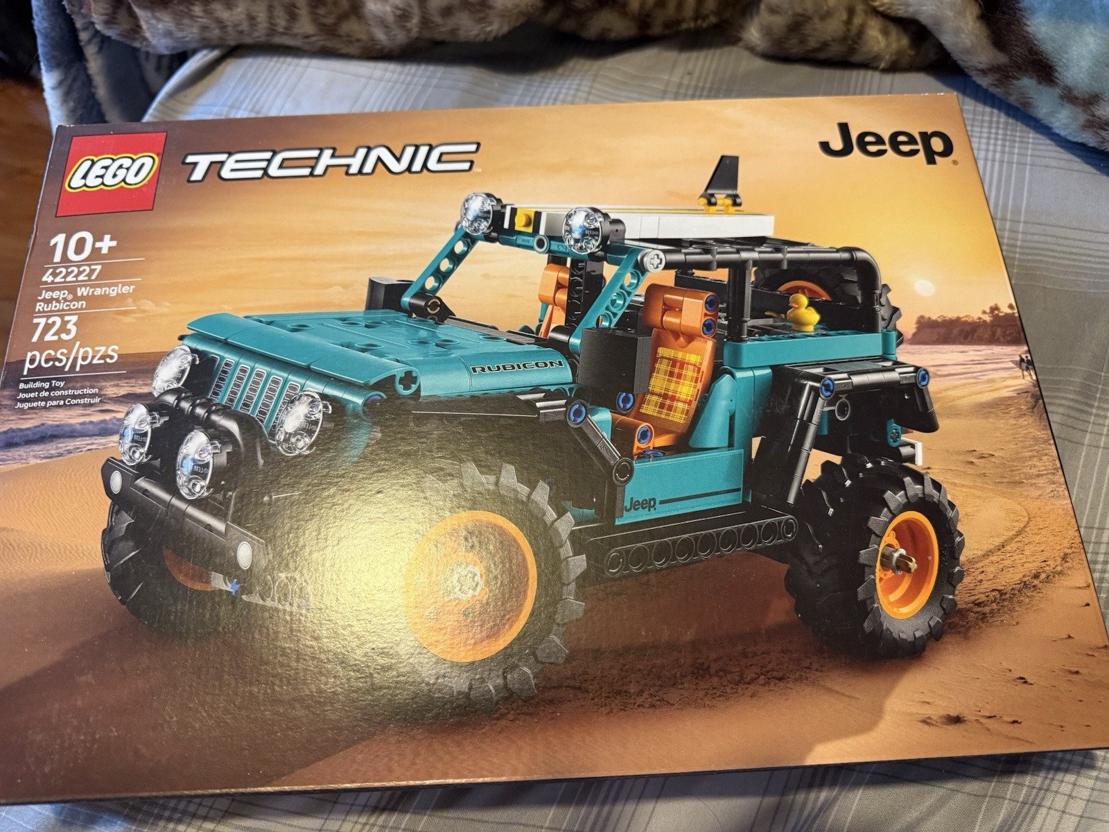 NEW LEGO Technic: Jeep Wrangler Rubicon SUV 42227 Factory Sealed 723 Pieces