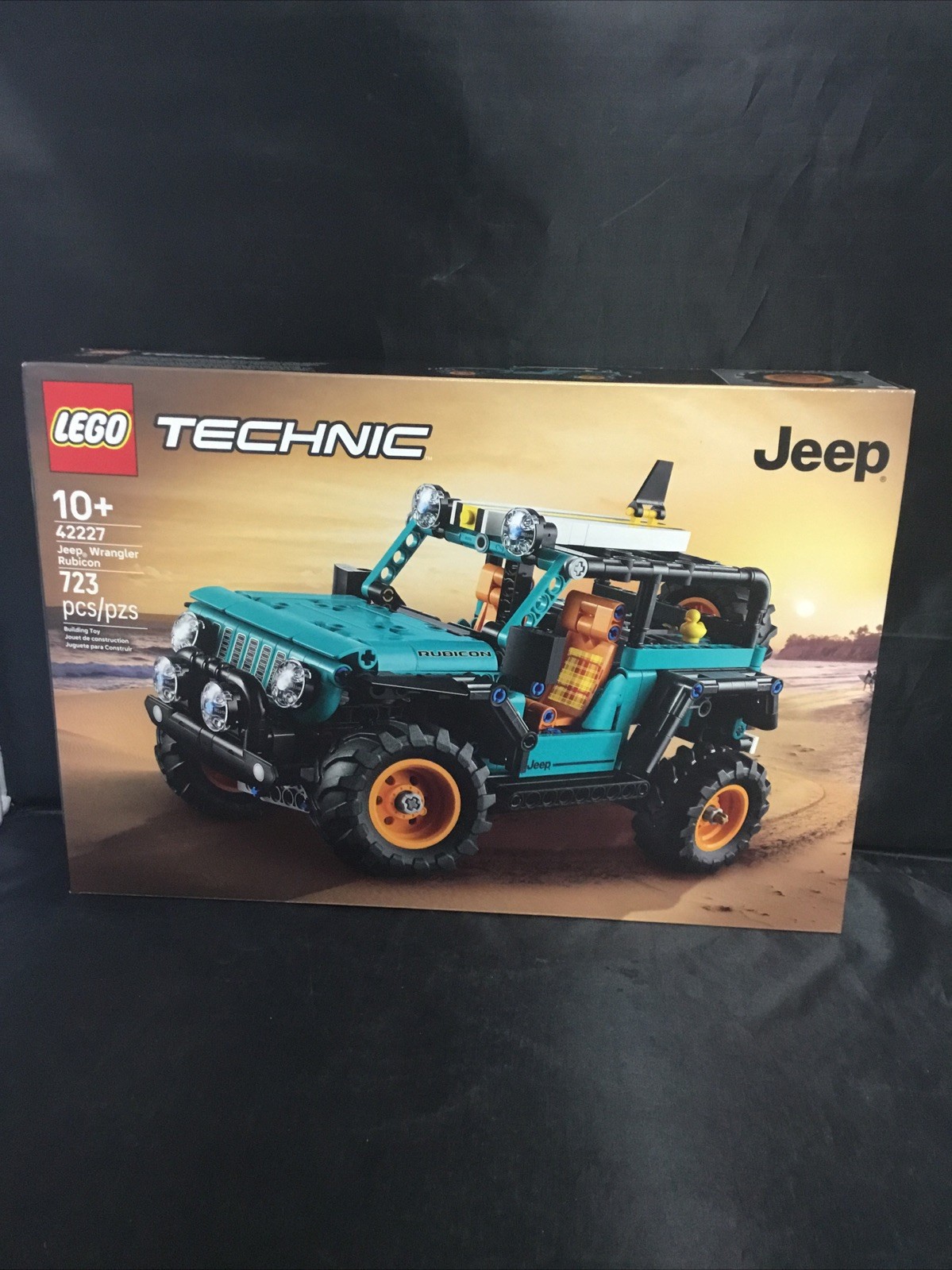 Genuine LEGO TECHNIC JEEP WRANGLER RUBICON 723 Pieces (42227) Brand New