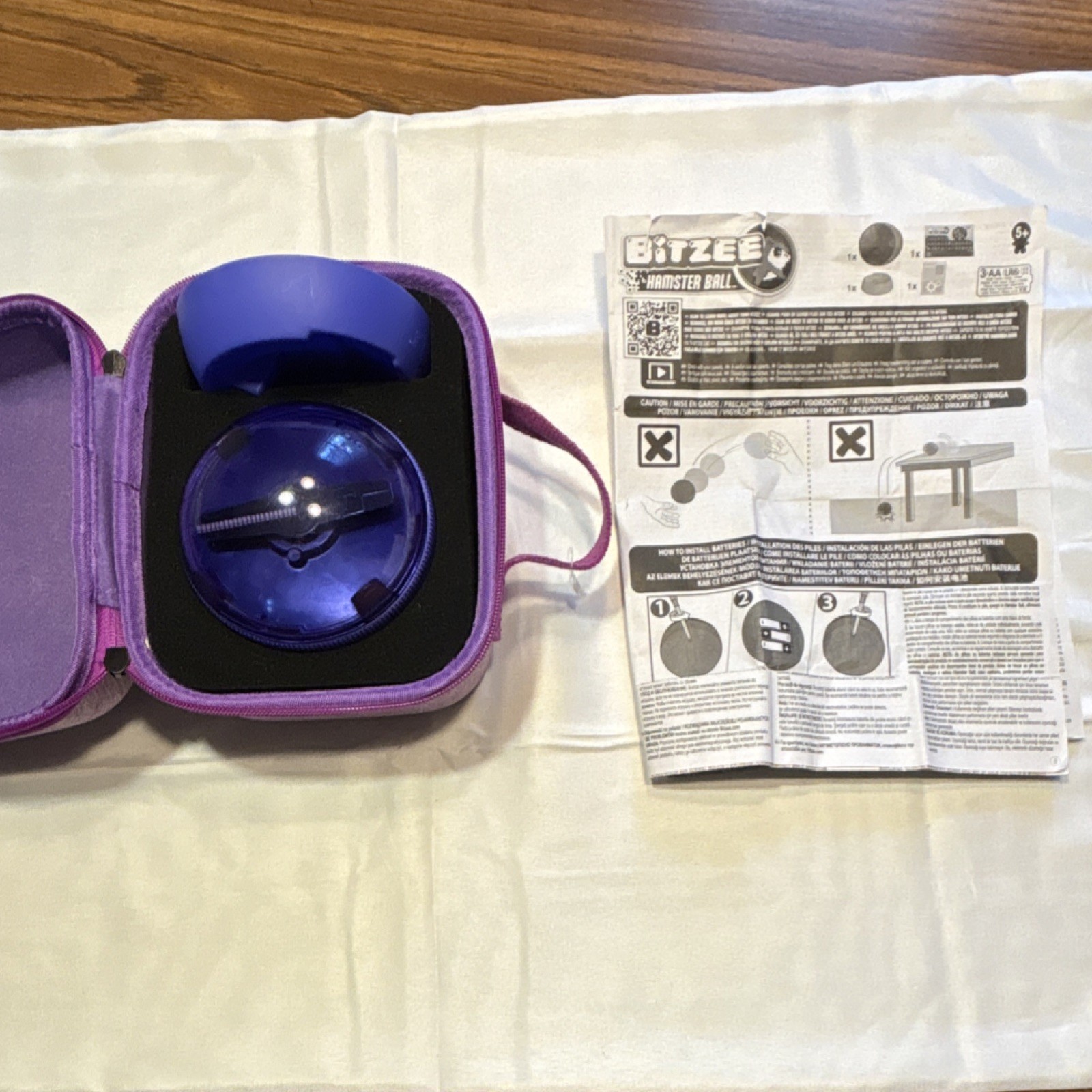 Bitzee Electronic Hamster Ball Toy with Purple Carrying Case & Instructions
