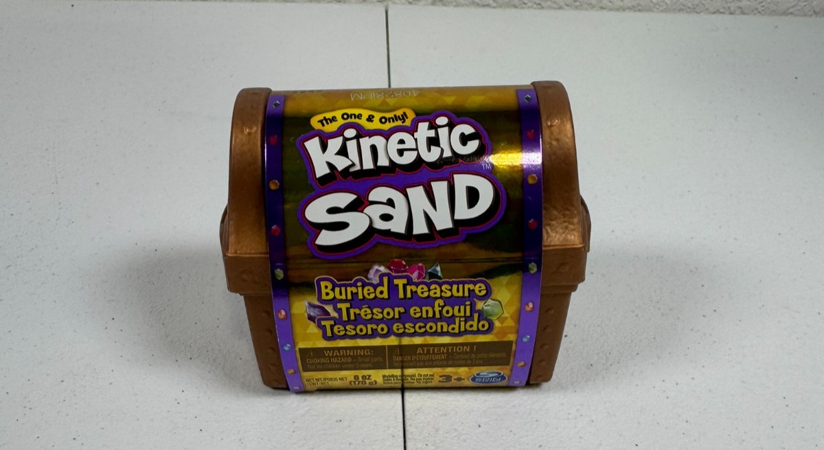 Kinetic Sand Buried Treasure