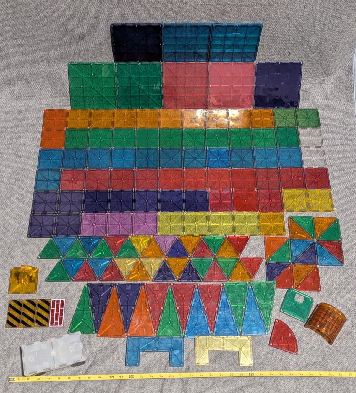 Magna Tiles Huge Lot 149 pc Authentic Magnetic STEM Assorted Building Tile Toys