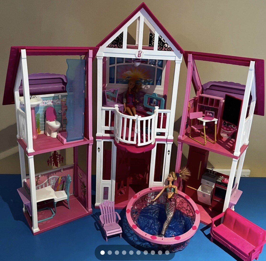 Barbie Malibu Dream House 2021 Rare / A Frame /Furniture & Extra Pool & Barbie