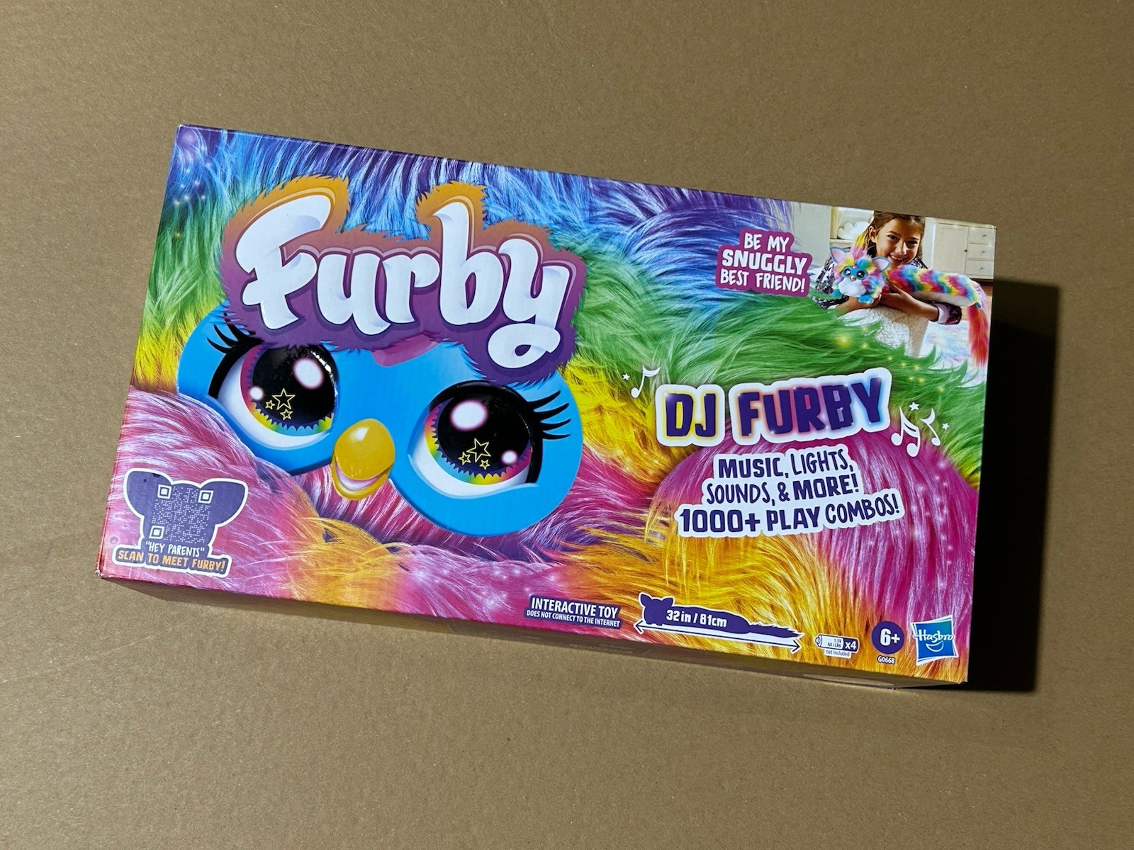 NEW DJ Furby 32″ Interactive Toy Rainbow Electronic Plush