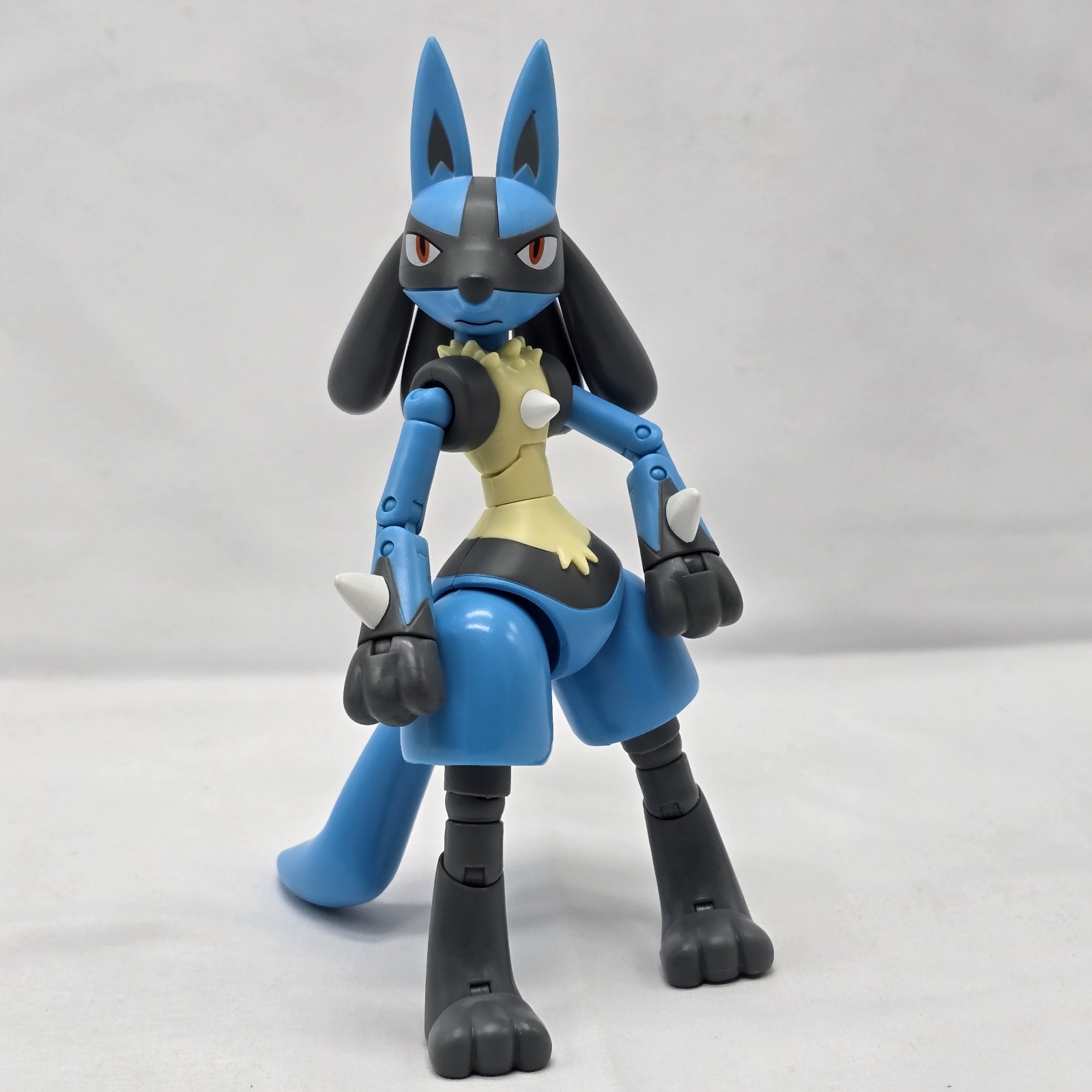 Pokemon Select Lucario 6” Super Articulated Jazwares Figure Series 2