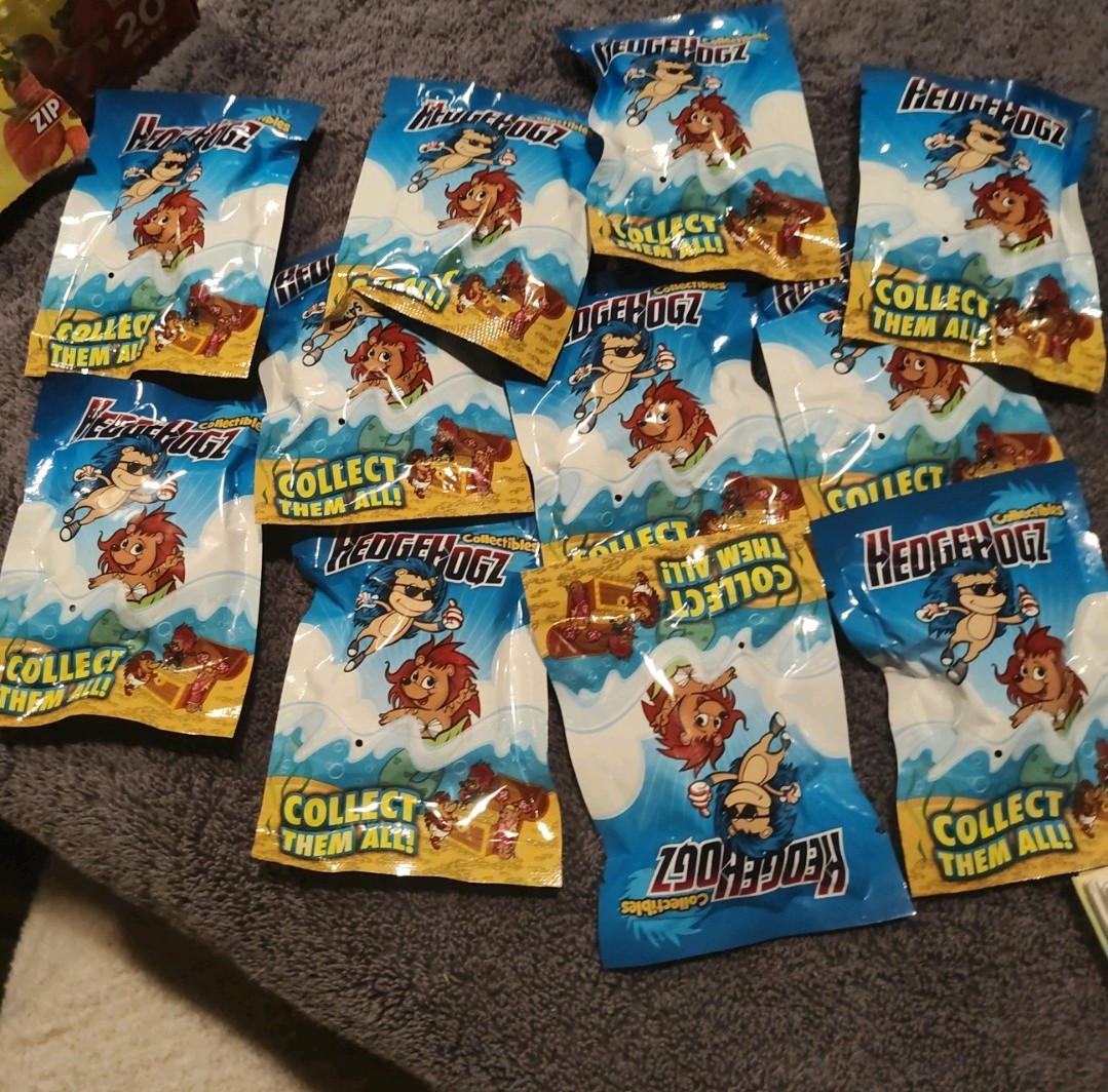 11 Unopened Hedgehogz Collectable Toys Collect Them All