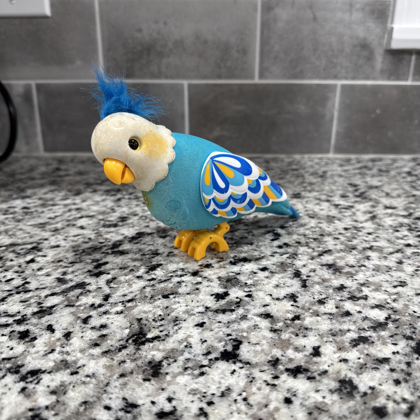 Little Live Pets CLEVERKEET Interactive Pet Parakeet Moves Talks sings Works!