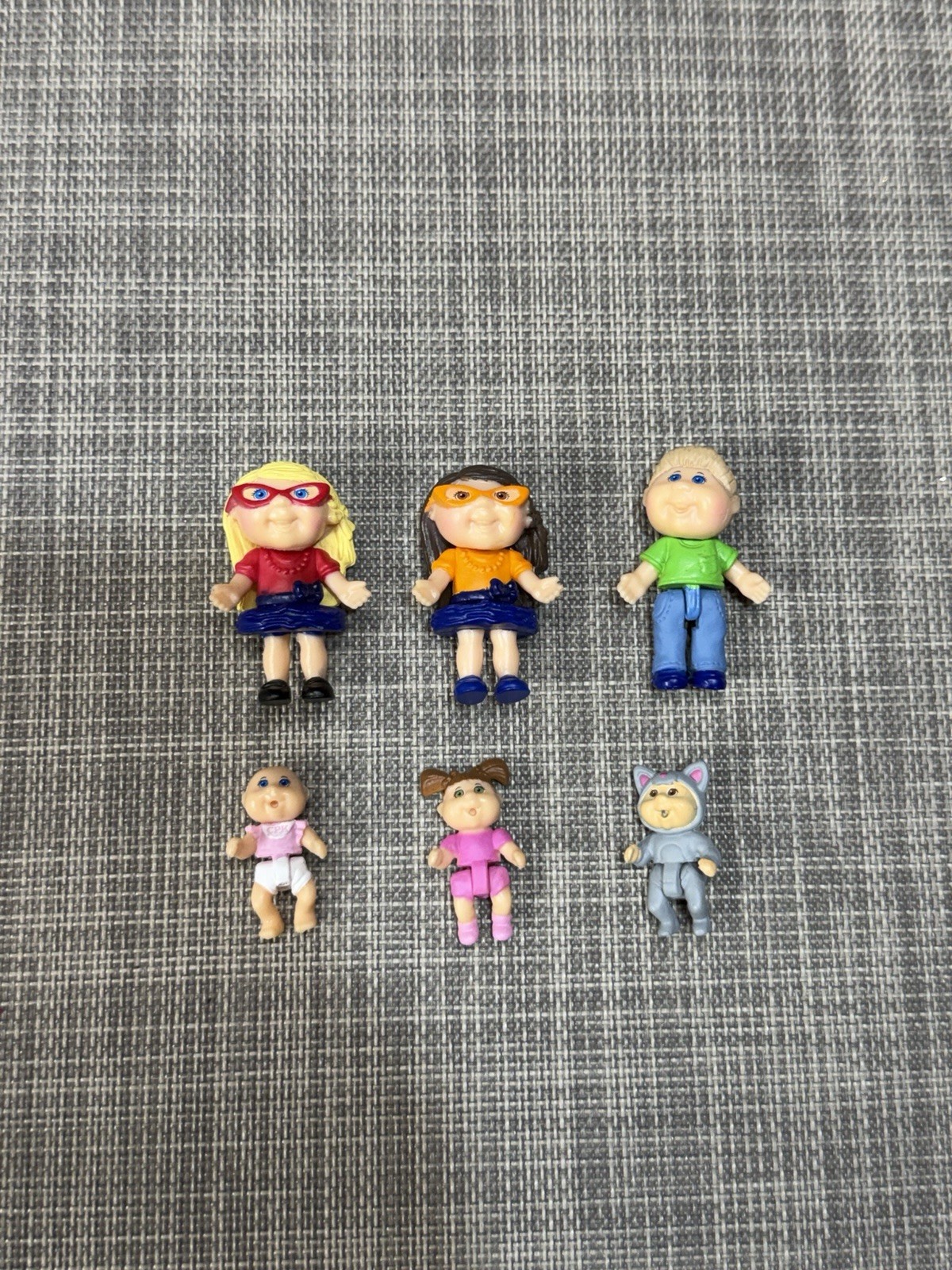 Cabbage Patch Little Spouts Lot of 6 Mixed Mini Figures Collectable Toys