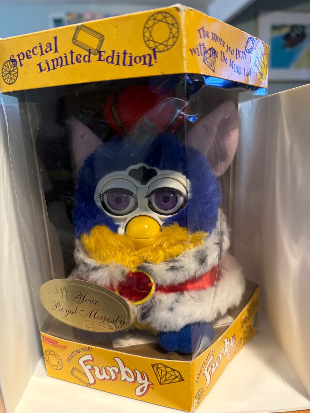 Royal Furby Your Royal Majesty King Limited Edition 2000 w/ Box Tags Instruction
